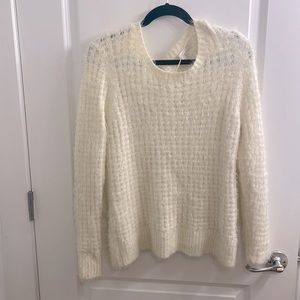 Super soft and sweet Lauren Conrad sweater! Soooo soft